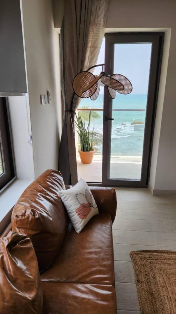 Serenity Terraces Beach, Hotel - Kokrobite Extérieur photo