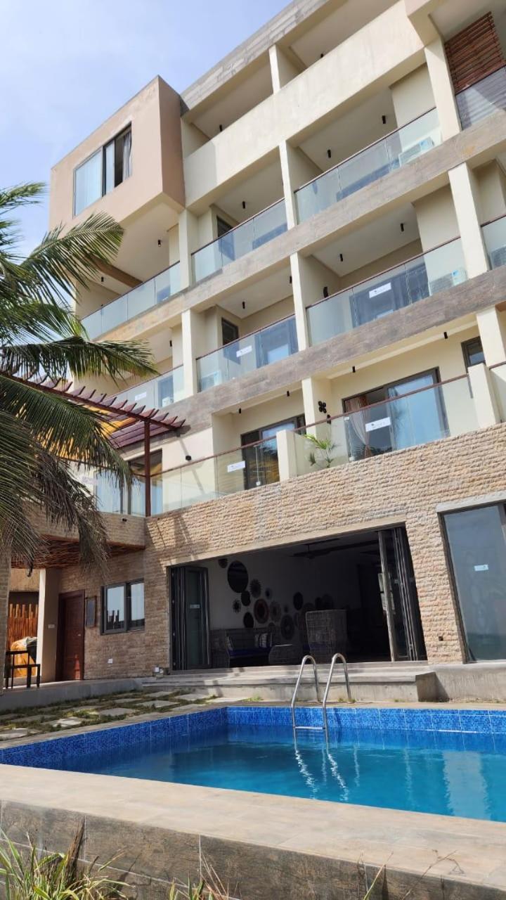 Serenity Terraces Beach, Hotel - Kokrobite Extérieur photo