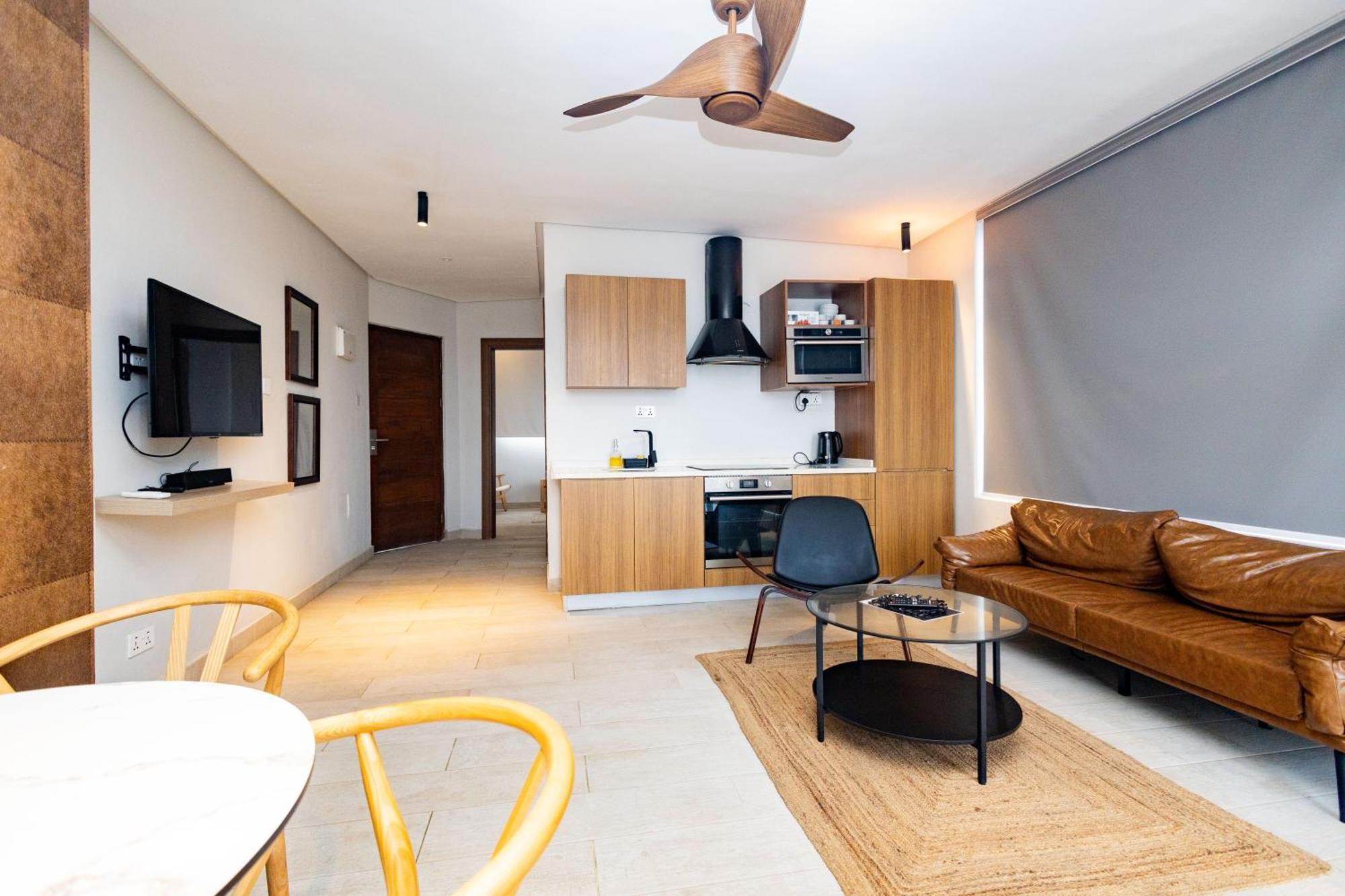 Serenity Terraces Beach, Hotel - Kokrobite Extérieur photo